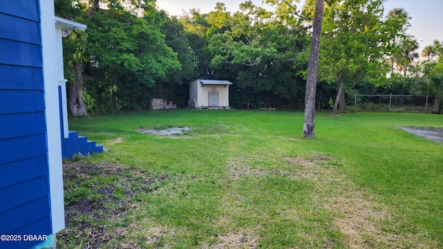 524 W St, Daytona Beach, FL 32114 - view of yard