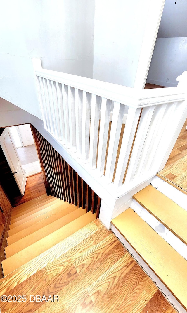 524 W St, Daytona Beach, FL 32114 - view of stairs