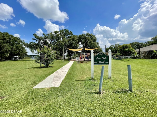 3565 E Lake Dr, Land Olakes, FL 34639 - view of community with a lawn