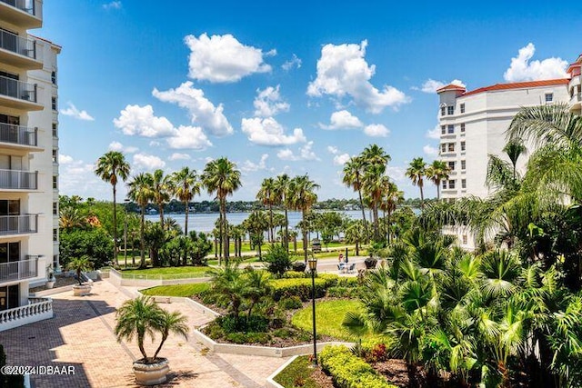 view of property's community featuring a water view