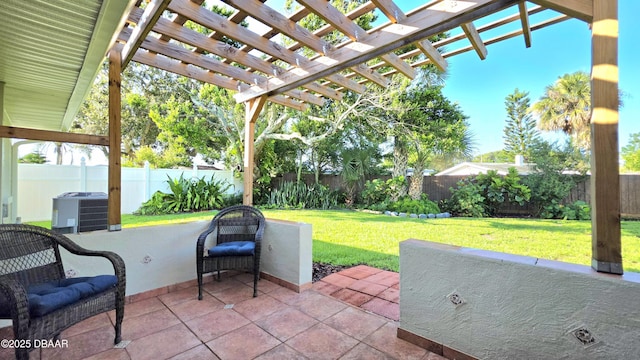 52 Palm Dr, Ormond Beach, FL 32176 - fenced backyard with a pergola and a patio