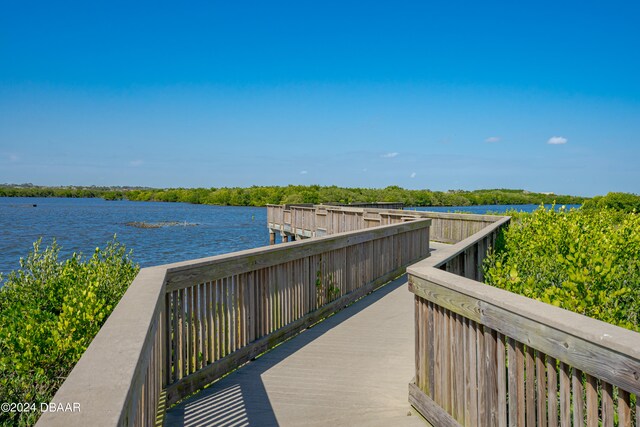 view of home's community featuring a water view