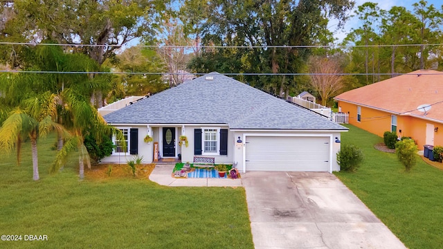 10 Pine Brook Dr, Palm Coast, FL 32164 - single story home featuring a garage, a front yard, and a porch