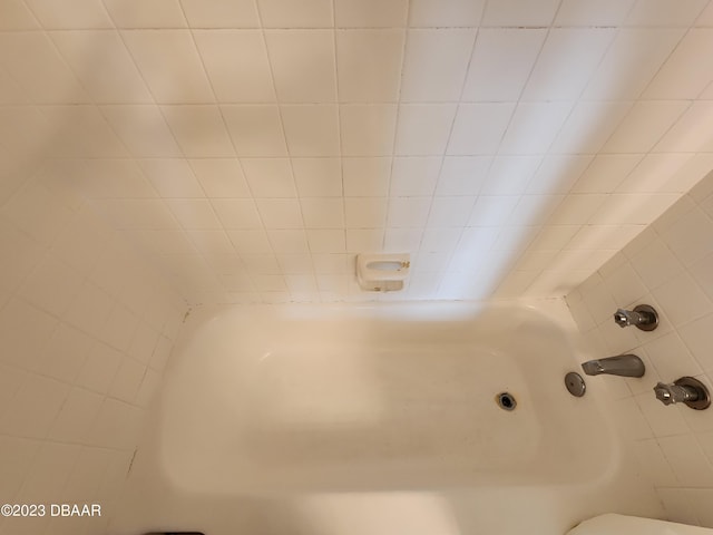 1233 S Atlantic Ave Unit 211, Daytona Beach, FL 32118 - detailed view of a bath