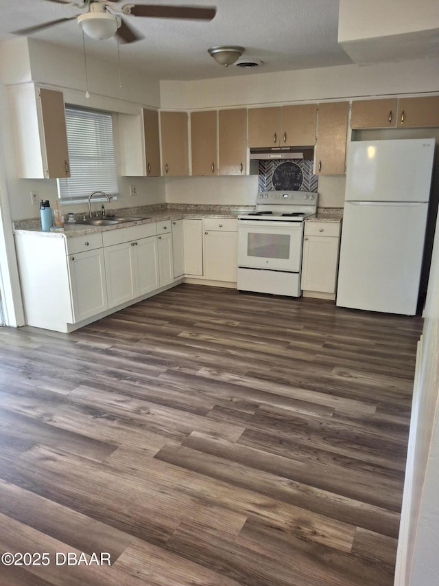1031 NE 39th Ct, Ocala, FL 34470 - kitchen featuring white appliances, ceiling fan, dark wood-style floors, and under cabinet range hood