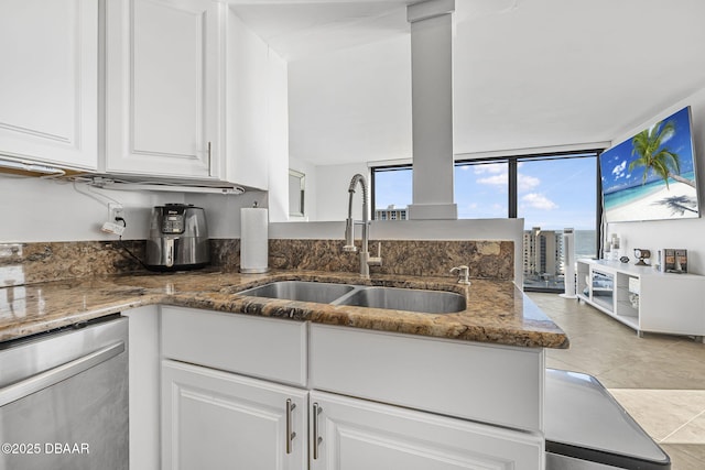 1 Oceans W Blvd Unit 16A4, Daytona Beach Shores, FL 32118 - photo 9
