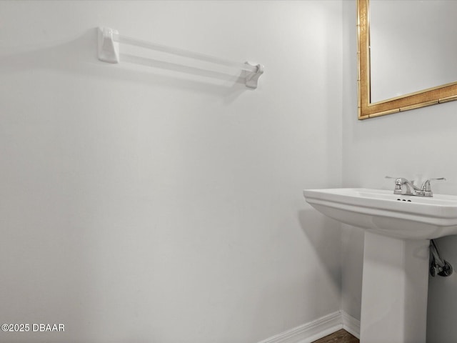 bathroom with sink