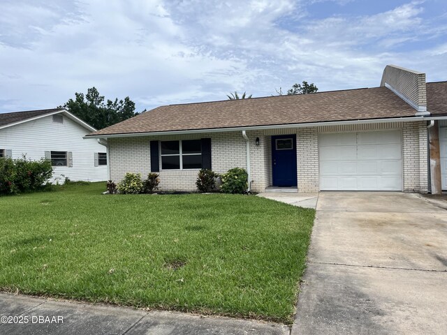 913 New Castle Ct, Holly Hill, FL 32117 - photo 1