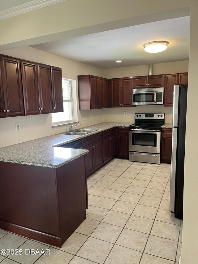 913 New Castle Ct, Holly Hill, FL 32117 - photo 7