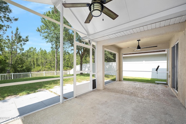 5 Cantilever Ct, Ormond Beach, FL 32174 - unfurnished sunroom featuring a ceiling fan
