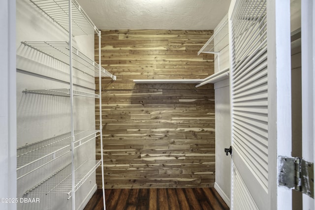 952 Northbrook Dr, Ormond Beach, FL 32174 - spacious closet with wood finished floors