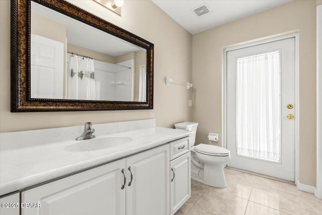 3 Slow Stream Way, Ormond Beach, FL 32174 - full bath with vanity, tile patterned flooring, and a shower with curtain