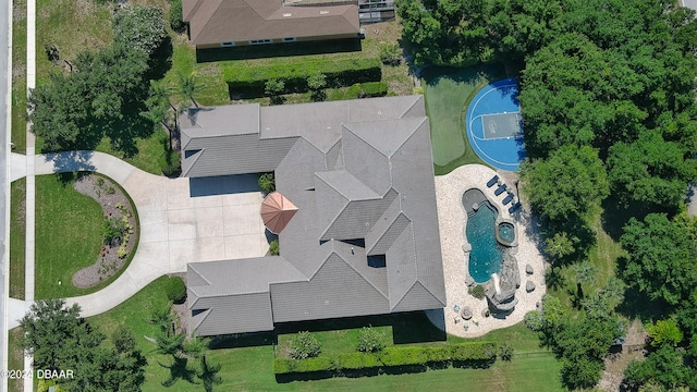 birds eye view of property