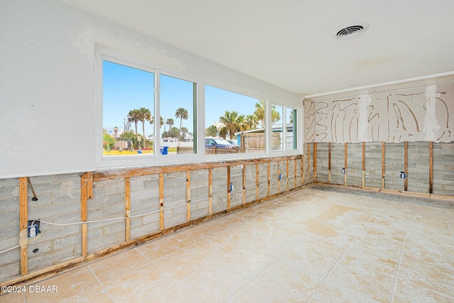 view of tiled spare room