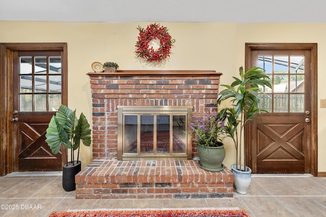 1 River Bluff Ct, Ormond Beach, FL 32174 - detailed view of a brick fireplace