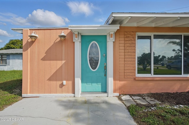28 River Shore Dr, Ormond Beach, FL 32176