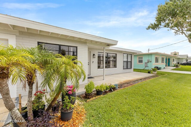 215 Woodland Ave, Daytona Beach, FL 32118 - photo 5