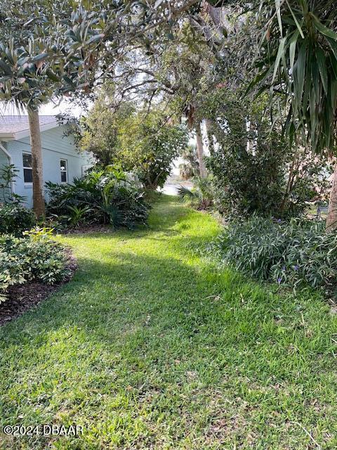 151 Avalon Dr, Ormond Beach, FL 32176