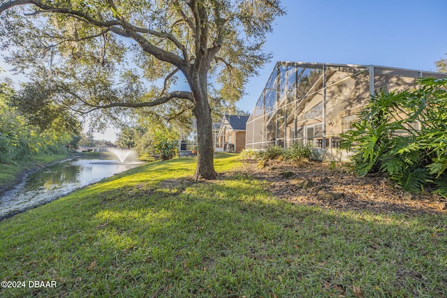 view of yard with a water view