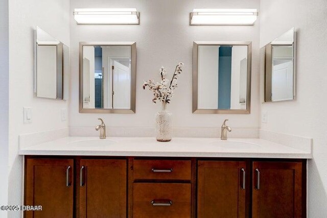 112 Chelsea Place Ave, Ormond Beach, FL 32174 - full bath featuring double vanity