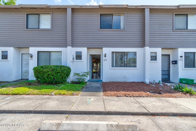 188 W Sandalwood Ct, Daytona Beach, FL 32119 - multi unit property with stucco siding
