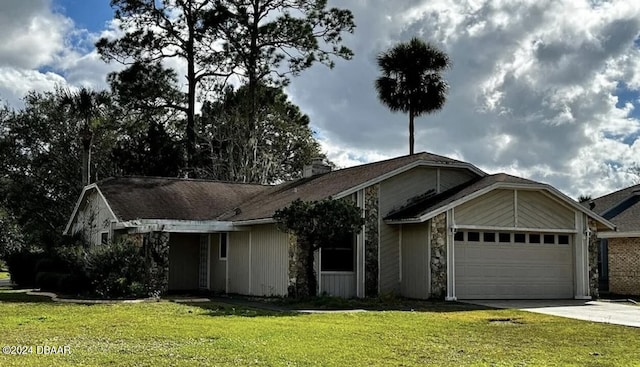 single story home with a front yard