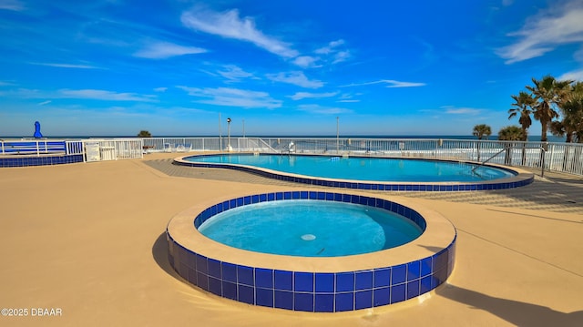 2625 S Atlantic Ave Unit 5Sw, Daytona Beach, FL 32118 - community pool with a community hot tub and a water view
