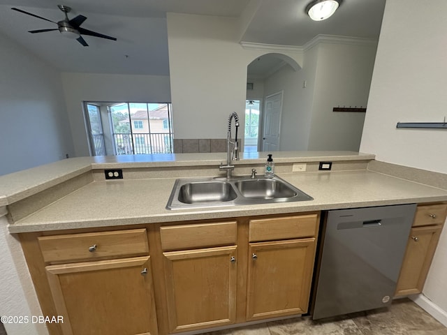 kitchen featuring sink, crown molding, ceiling fan, stainless steel dishwasher, and kitchen peninsula