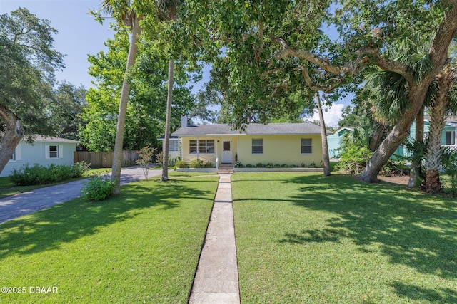38 Lorillard Pl, Ormond Beach, FL 32174 - view of front facade with a chimney