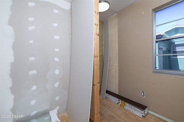 38 Lorillard Pl, Ormond Beach, FL 32174 - bathroom featuring wood finished floors