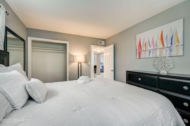 bedroom featuring a closet