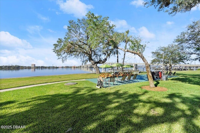 view of yard with a water view