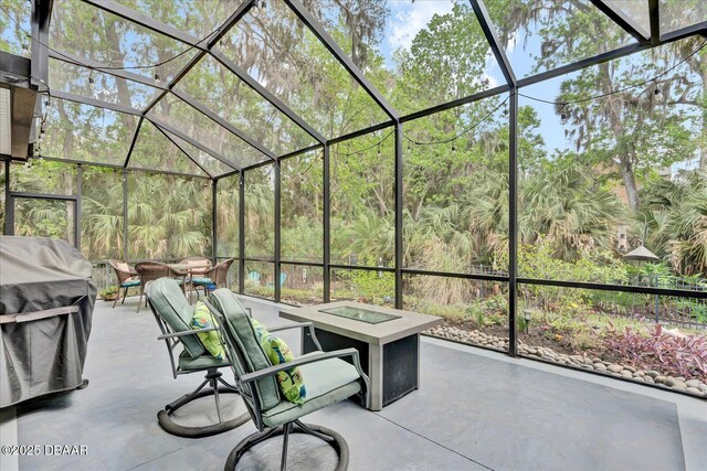 2 Bulows Lndg, Flagler Beach, FL 32136 - sunroom featuring an outdoor fire pit