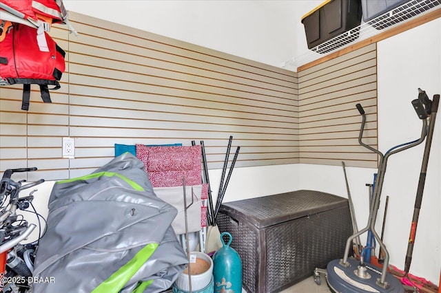 2 Bulows Lndg, Flagler Beach, FL 32136 - detailed view of wooden walls