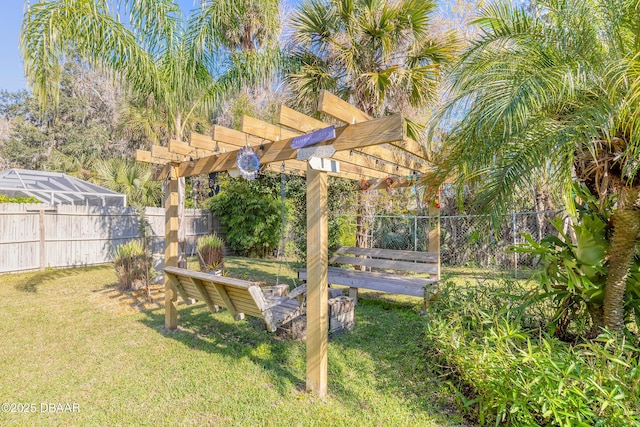 view of yard with a pergola