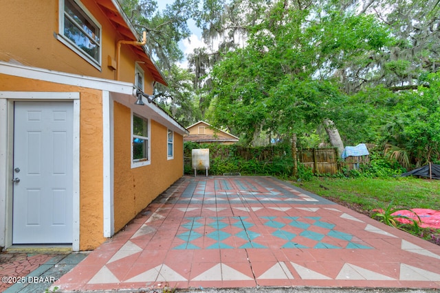 634 Aberdeen St, Daytona Beach, FL 32114 - view of patio / terrace