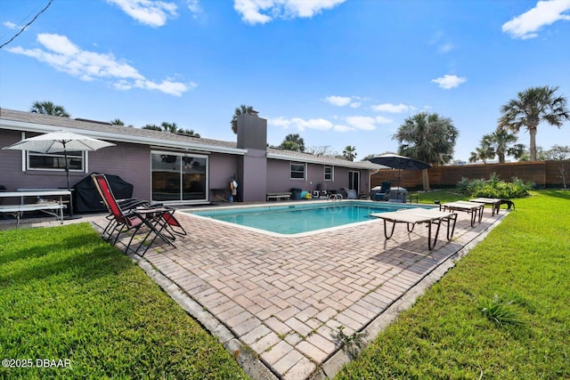 153 University Cir, Ormond Beach, FL 32176 - view of swimming pool featuring a patio