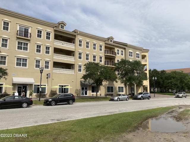 424 Luna Bella Ln Unit 327, New Smyrna Beach, FL 32168 - photo 1