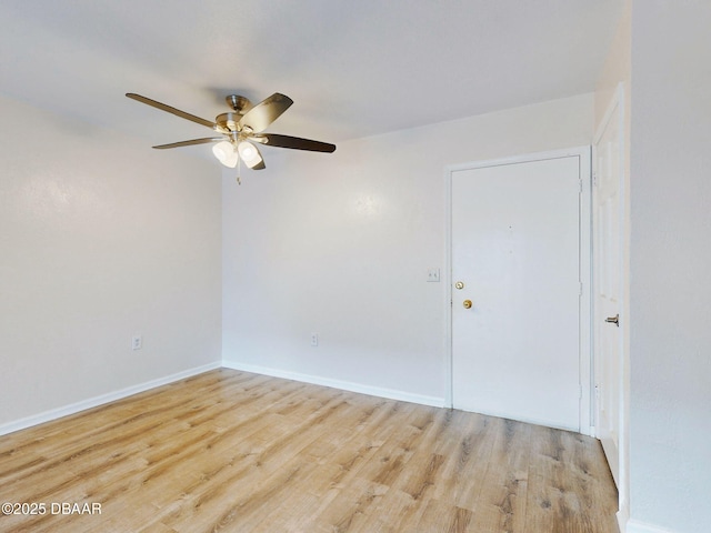 unfurnished room featuring light hardwood / wood-style floors and ceiling fan