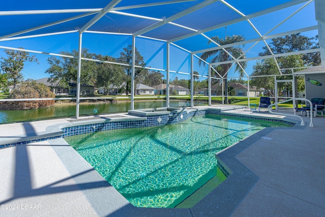 view of swimming pool featuring a lanai, an in ground hot tub, and a water view