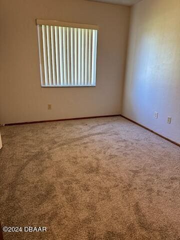 empty room with carpet