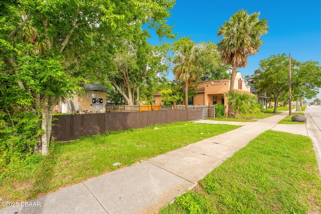 316 N Ridgewood Ave, Daytona Beach, FL 32114 - photo 1