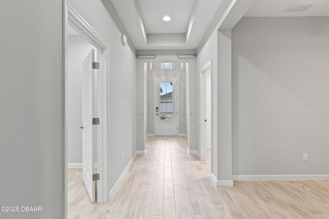 586 Lost Shaker Way, Daytona Beach, FL 32124 - hallway featuring light wood finished floors, baseboards, and recessed lighting