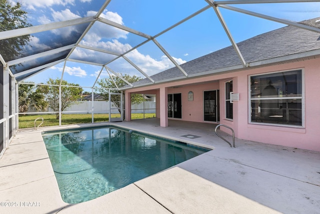 7 Sea Park Ter, Ormond Beach, FL 32176 - view of pool with a fenced in pool, a patio, a lanai, and fence