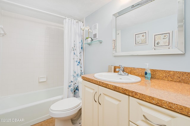 full bathroom with shower / bath combo with shower curtain, toilet, and vanity