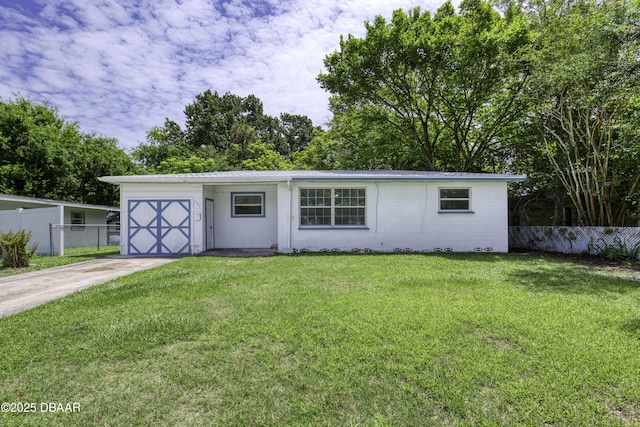 607 Marlene Dr, Holly Hill, FL 32117 - ranch-style house featuring driveway