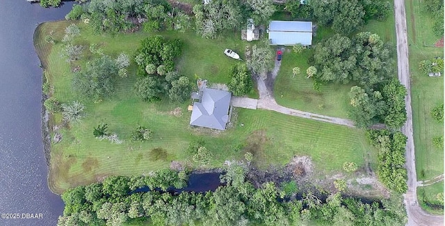 bird's eye view featuring a rural view and a water view