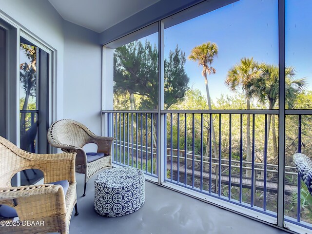 5300 S Atlantic Ave Unit 10-205, New Smyrna Beach, FL 32168 - view of sunroom / solarium