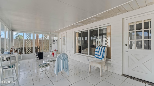 view of sunroom / solarium