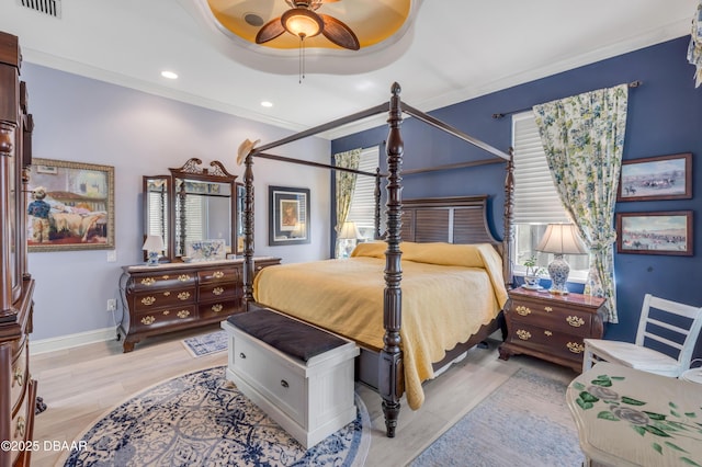 100 Emerald Lake Dr, Palm Coast, FL 32137 - bedroom with light wood-style flooring, a ceiling fan, baseboards, and recessed lighting